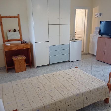Alexandros Rooms & Studios Szkópelosz Kültér fotó