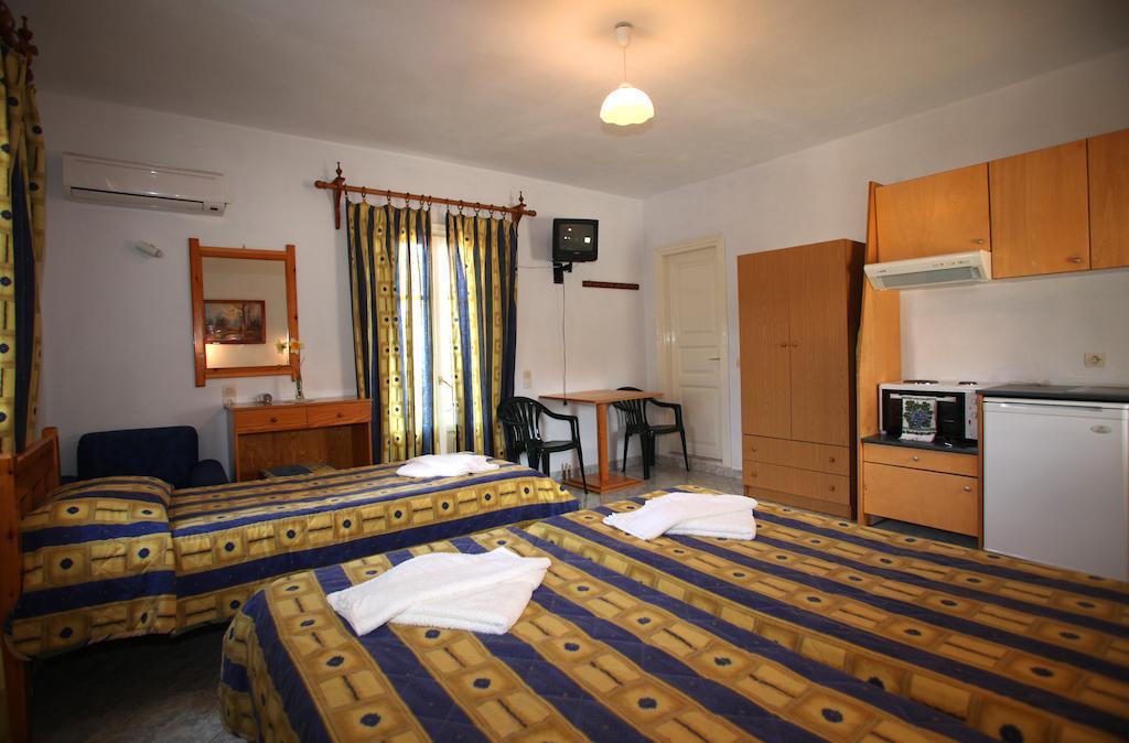 Alexandros Rooms & Studios Szkópelosz Kültér fotó