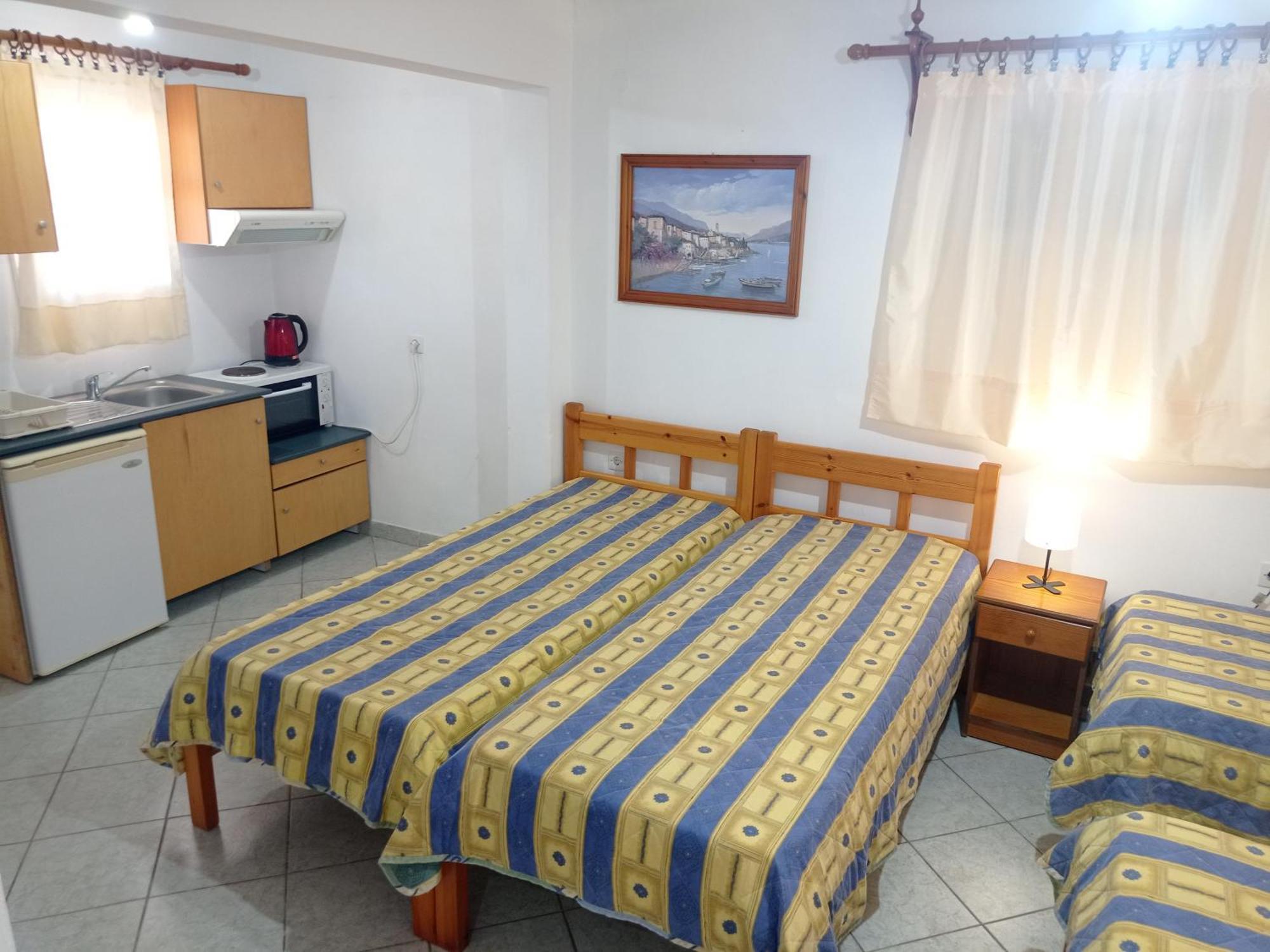 Alexandros Rooms & Studios Szkópelosz Kültér fotó