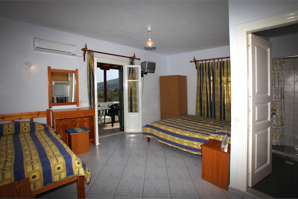 Alexandros Rooms & Studios Szkópelosz Kültér fotó