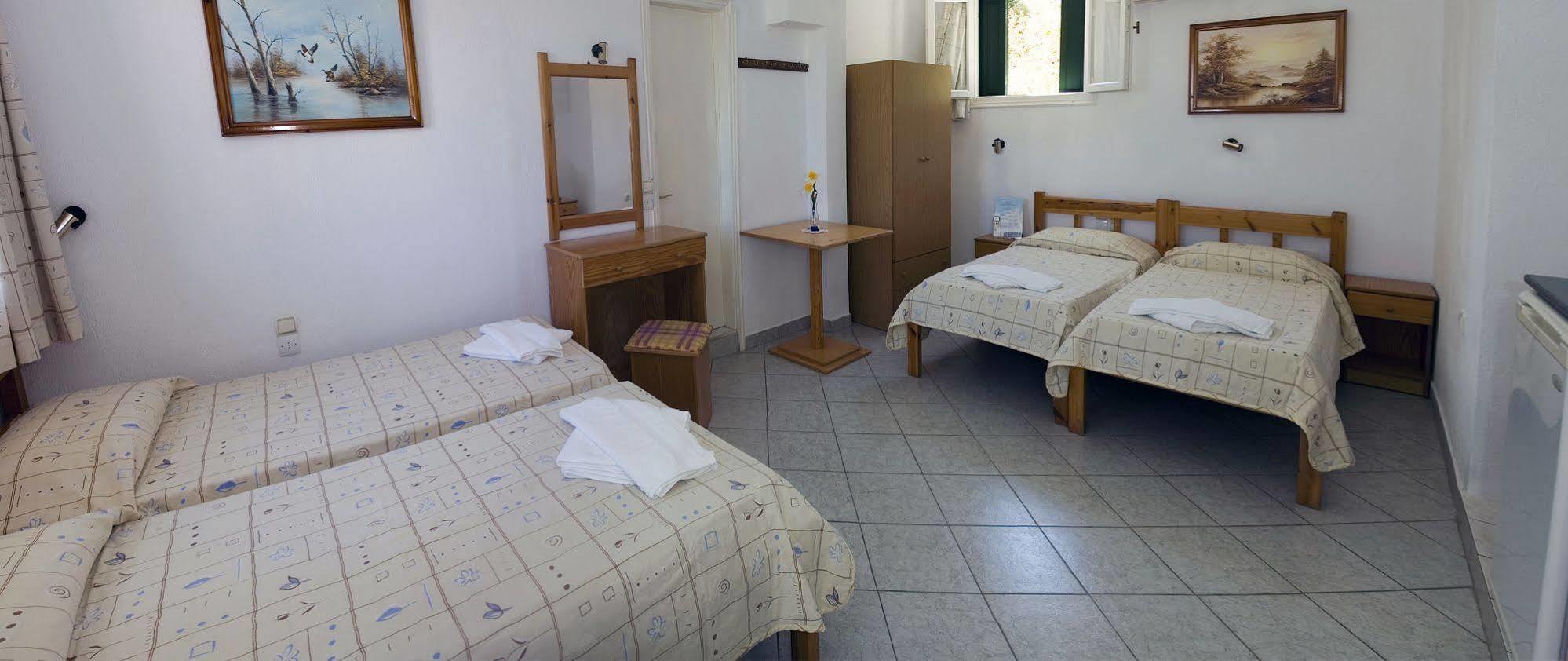 Alexandros Rooms & Studios Szkópelosz Kültér fotó